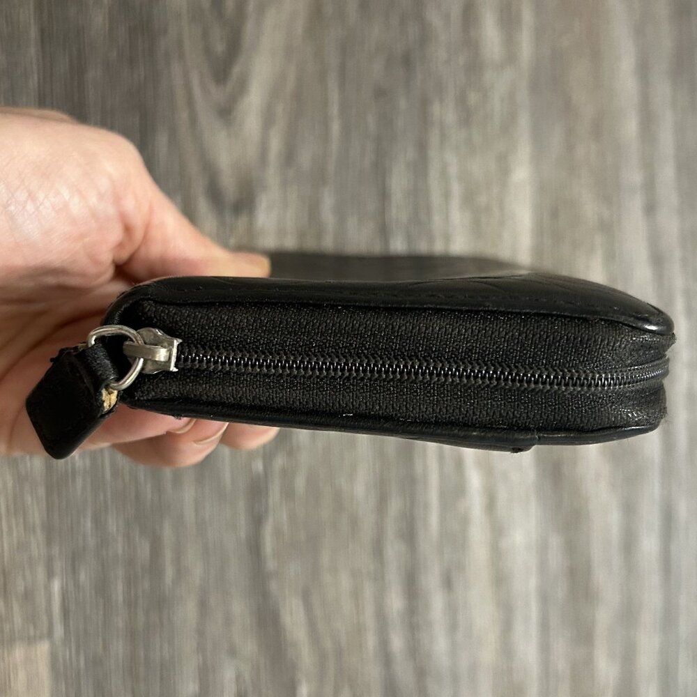 Coach Black Embossed Leather Coach Accordion Zip Around Wallet Logo 8 x 4 CE551 - Picture 3 of 16